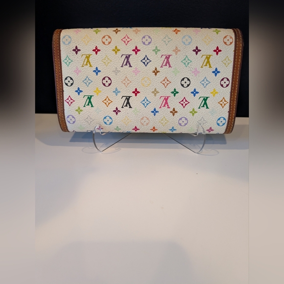 Authentic Louis Vuitton Vintage Murakami Long Wallet - Picture 4 of 13